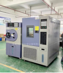 低温低湿试验箱